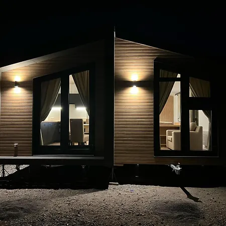 Sunnyhome Chalet,