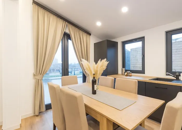 Sunnyhome Chalet,